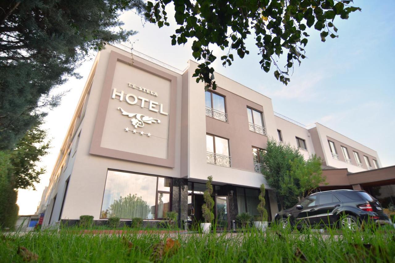 Stela Center Hotel